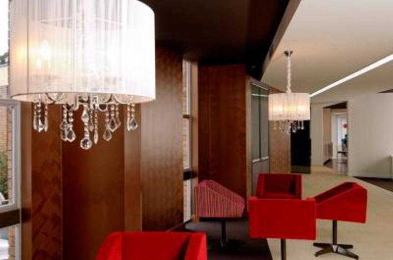Hotel Punt Hill North Shore Sydney
